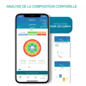 Diététicien Julien Choubard image en train de montrer l'application patient pour le résultat de la bio impédancemétrie